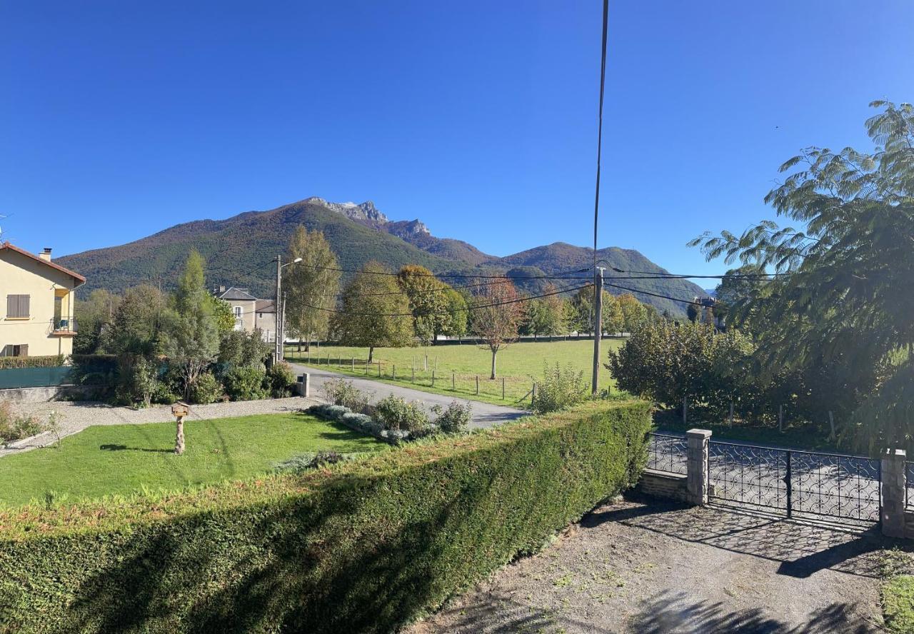 Appartamento Vue Du Gar Saléchan Esterno foto